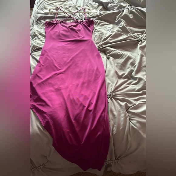 Purple Windsor Dress - Picture 3 of 5